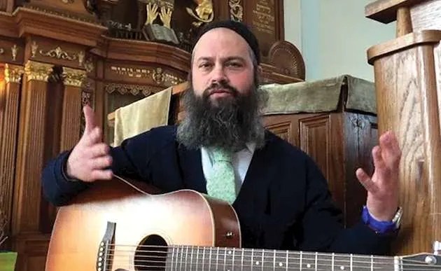 Chabad’s Yossi Lipsker is a ‘Rabbipreneur’